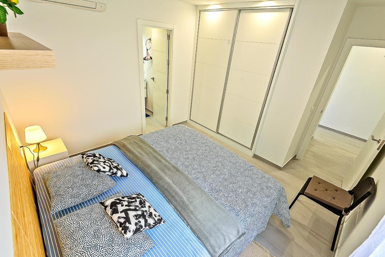 Oceanfront Duplex With A Rooftop Pool And Terrace El Puerto de Santa María Buitenkant foto